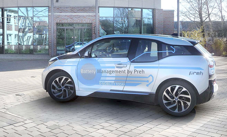 16698662473270418EA3.jpg BMW i3 停在普瑞公司门口 官网使用.jpg