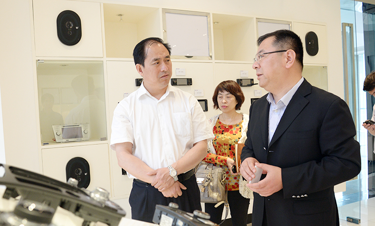 16698770397137683BD9.jpg DSC_2202官网使用.jpg