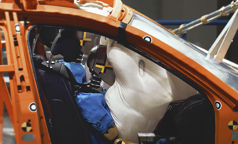 1700712296126384D40B.jpg 安全气囊篇章 头图 官网使用.jpg